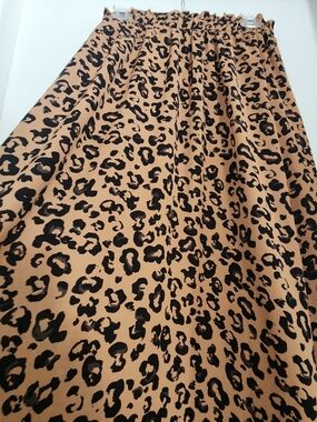 Vero Moda Tan & Black Leopard Print Maxi Skirt